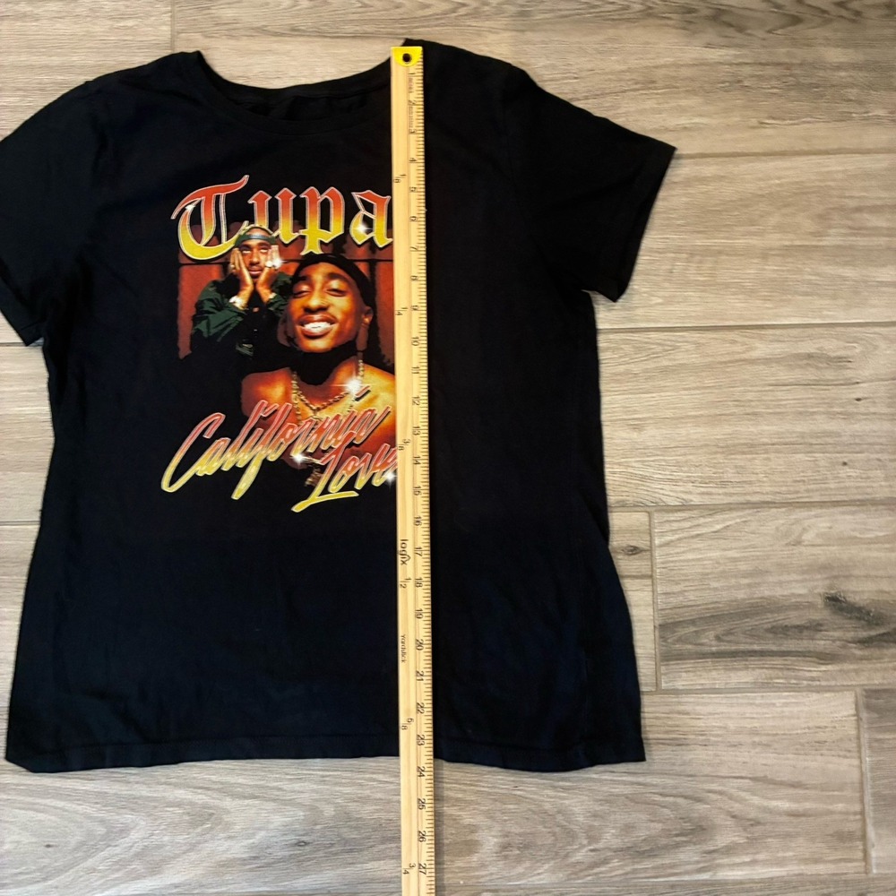 Gildan Tupac Graphic Tee Womans Medium Black California Love Rap Hip Hop Shirt - Picture 4 of 6